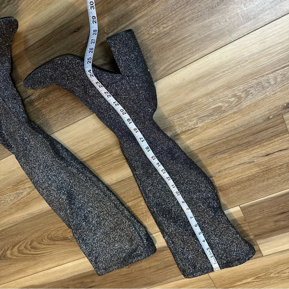 Kenneth Cole Glitter Silver Carah Boots